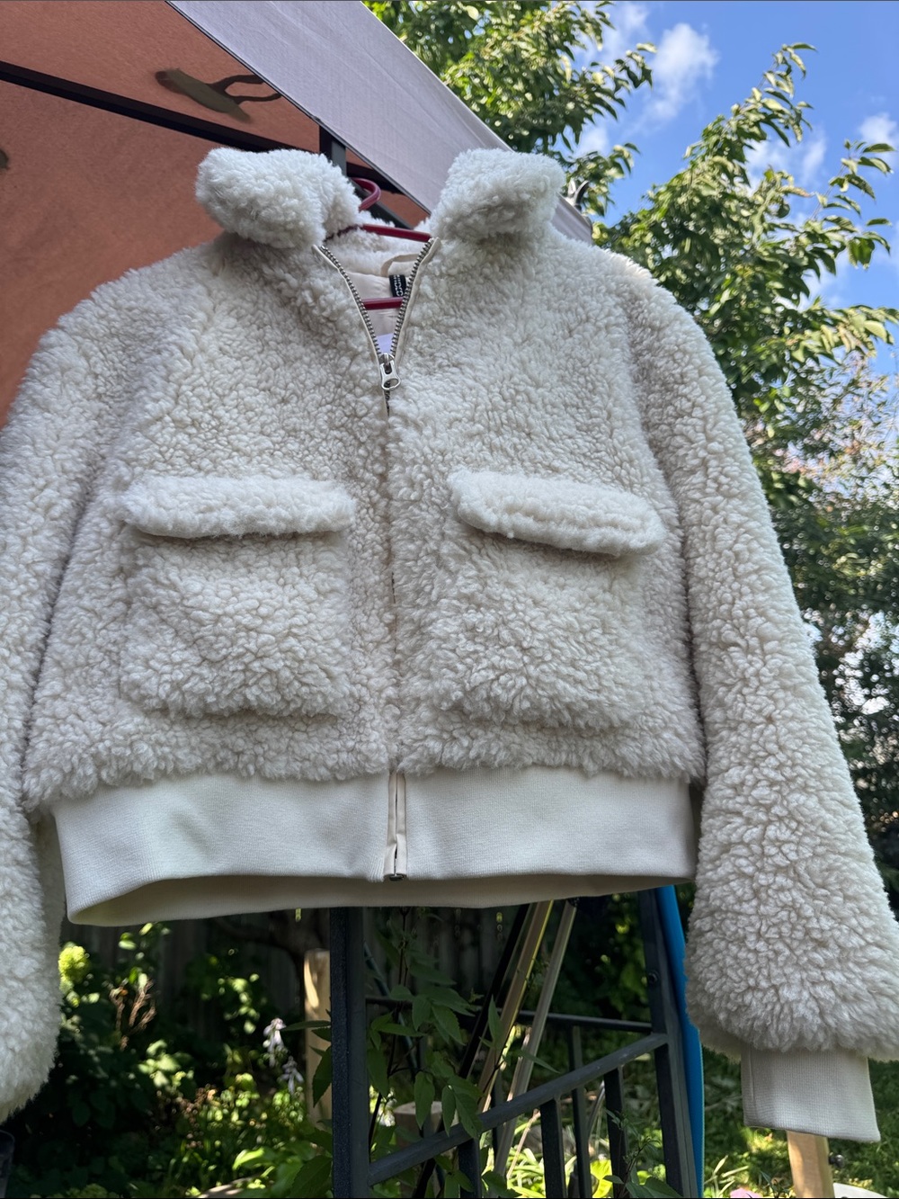 H&M white teddy warm cool trendy jacket coat L fits comfortably M NWT